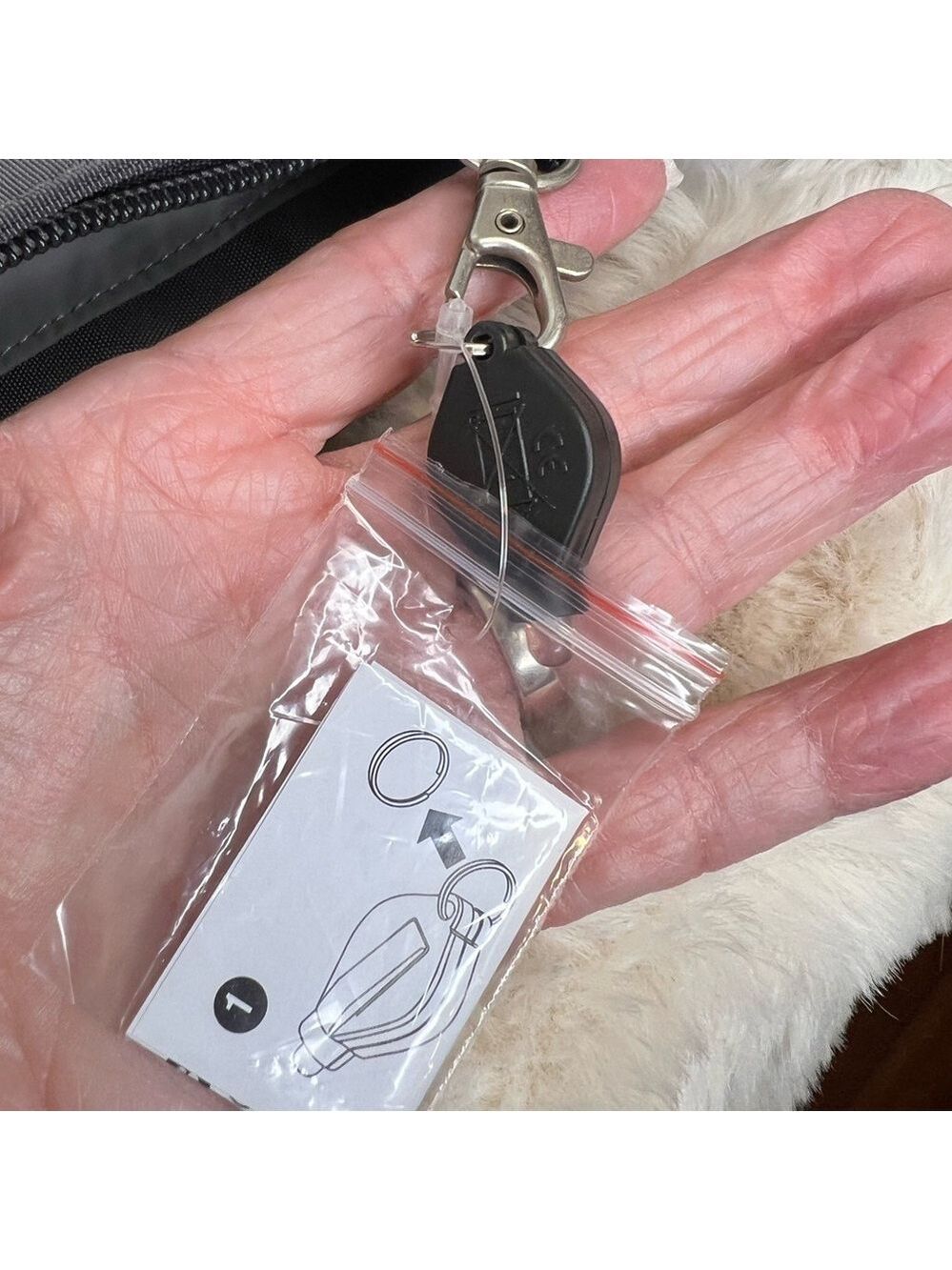 MAGELLAN’S VAULTPRO SECURITY SYSTEM BAG - Picture 12 of 15